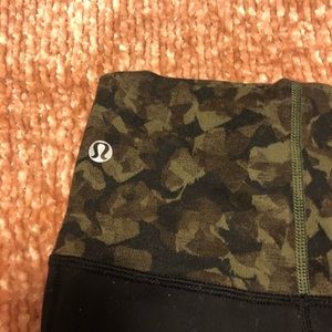 Camo lululemon leggings